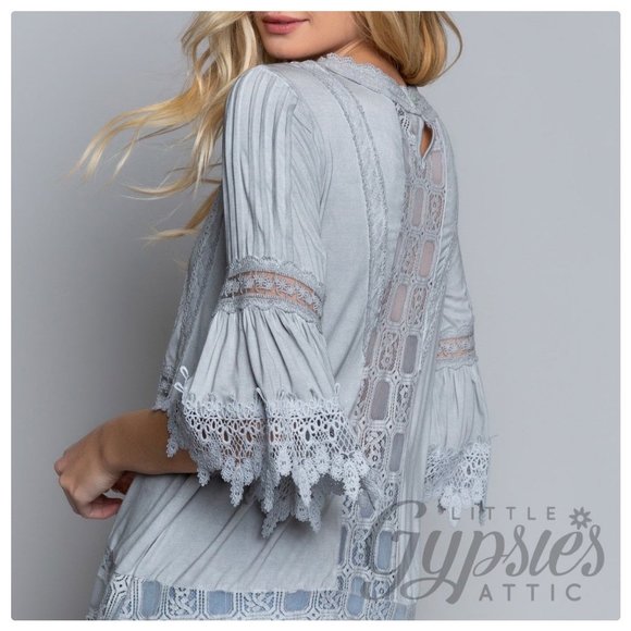 POL Windowpane Lace Tunic Top - Picture 12 of 14